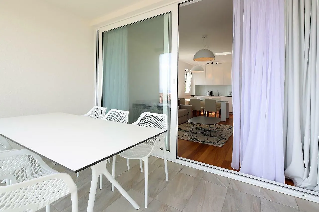 Apartments Elina Opric