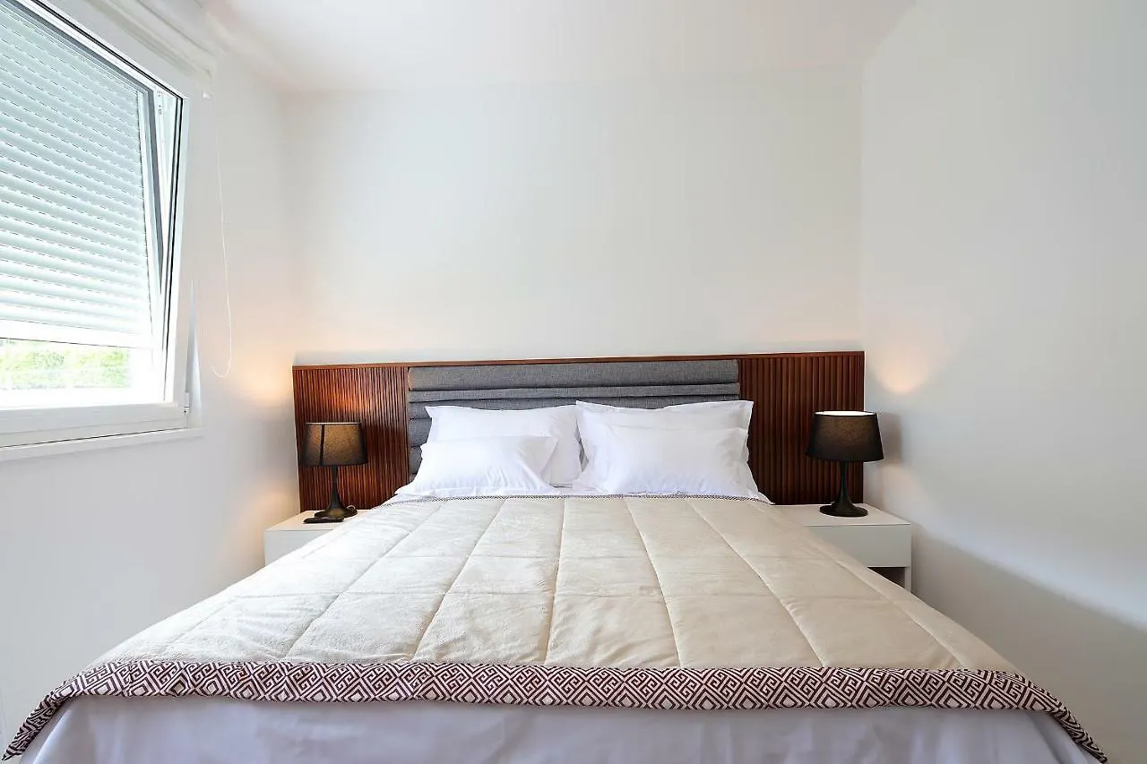 Apartments Elina Opric Croatia